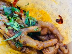 -八一路好吃街(雨田商务大厦店)