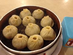 蟹黄汤包-耿福兴(凤凰美食街店)
