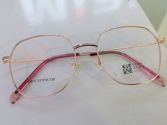 -MiRi眼镜·蔡司·星趣控·尼康控优点视觉合作店(南京东路店)