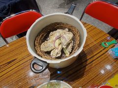 高压竹笼蒸蚝-蚝堡海鲜·威海菜·海肠捞饭·烧烤·亚洲吃蚝公司(幸福门店)