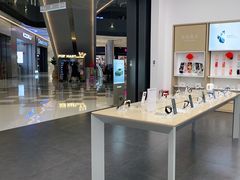 -华为授权体验店(龙湖礼嘉天街)