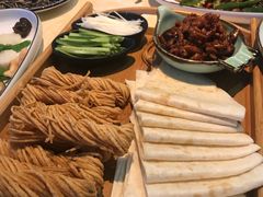 -魏铭鱼头捞饭(晋阳路店)