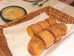 餐前面包佐酱-西堤厚牛排(王府井店)