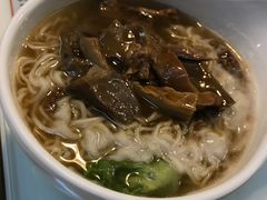 -新大咀港式茶餐厅(宝山万达店)
