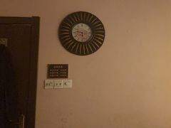 -莱仪堂艾灸经络养生馆(宜川路店)