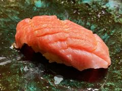 野生金枪鱼中腹寿司-鮨青(恒基名人购物中心店)