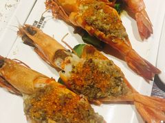 -HIHE Bistro·Oyster Bar(华熙live店)