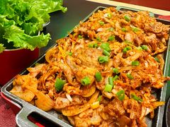 -红东阁东北菜烤肉酒馆(CROSS万象汇店)