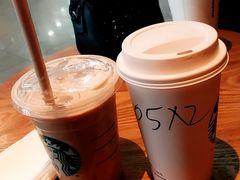 -星巴克臻选(周浦万达店)