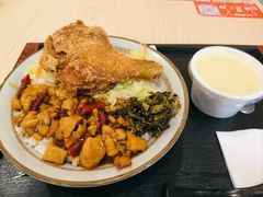 宫保鸡丁饭-永和大王(长寿路店)