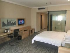 -城市便捷酒店(武汉万象城北湖正街店)