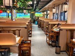 -乡土黄·鲜牛肉火锅·小龙虾(兴业街店)