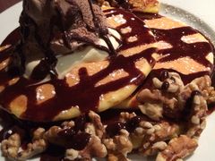 -Pancakes on the rocks(Darling Harbour)