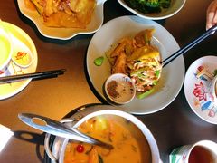 -大头虾越式风味餐厅(光明广场店)