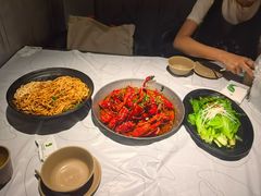 -巴厘龙虾·榜首油焖大虾(洞庭·艺术洋房店)