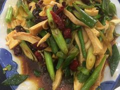 -瑞杰烧烤店·24小时营业(山东路店)