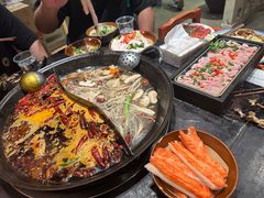 -周小明火锅(黑金冠社区店)