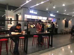 -肯德基(成都机场T2到达精选店)