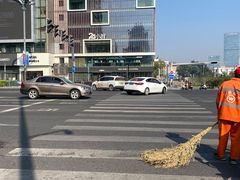 -红跑车(三孝口店)