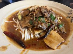 -方铲铲·成都板凳面(滨江银泰店)