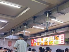 -雷哥烧烤(丰储街店)