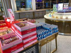 面包甜点陈列柜-美俪家族(江南摩尔店)