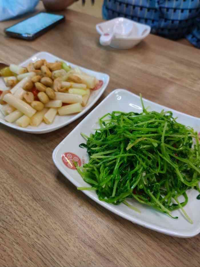 一笼灌汤包有10个!新鲜出炉的时候口感最佳!