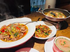 -爱碗亭·鲜炒湖南菜(壹城中心店)