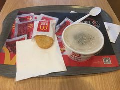 酸笋鸡肉粥套餐-麦当劳(龙洞店)