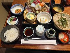 刺身定食-镰仓 峰本(八幡宫前本店)