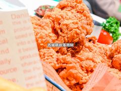 -DEEP·美式餐吧(五棵松华熙LIVE店)