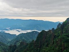 -黄山光明顶山庄