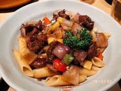黑椒牛柳通粉-Lia Cafe Bar Restaurant松山咖啡屋