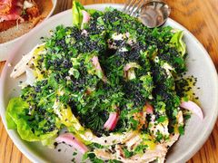 鸡肉生菜芝麻色拉-BOR Eatery(安福路店)