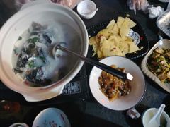千岛湖浓汤鱼头-万景饭店·鱼街农家菜