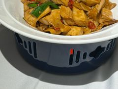 -小河盐帮·私家菜·烤鸭(三元桥·霄云路店)