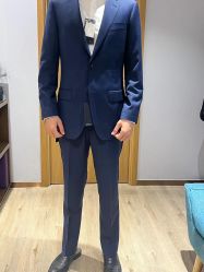 -红领RED COLLAR西装定制体验中心