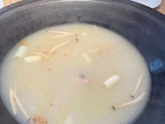 -陈大锅·岳阳鱼馆·地道岳阳菜(美食街店)