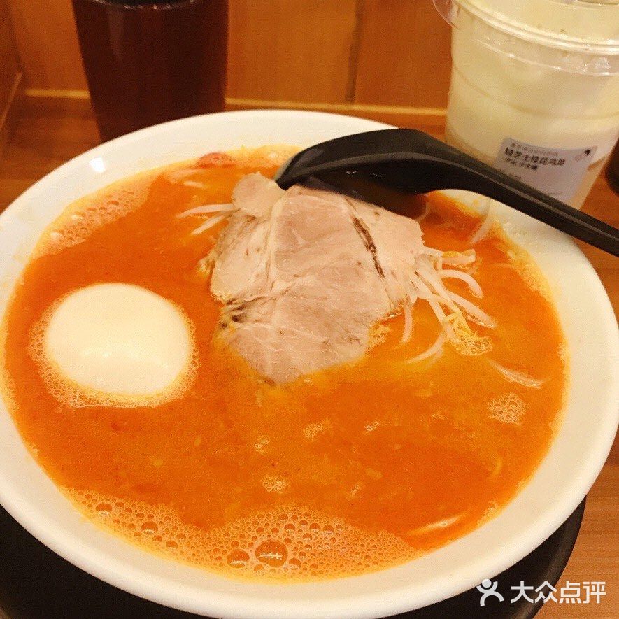 每次朋友回广州 都会拉我过来吃拉面