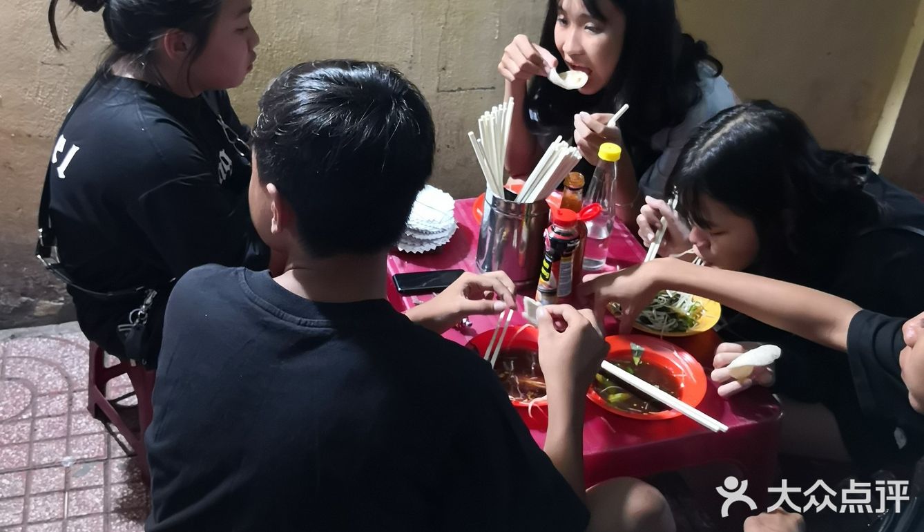 加了白砂糖 但也不是很甜 搭配这个律津吃刚刚好