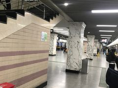 -烈士陵园(地铁站)