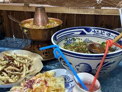 -蜗牛小馆醉乡民谣云南菜(惠新西里店)