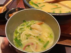 -银米·云南传统过桥米线(双廊黑金冠店)