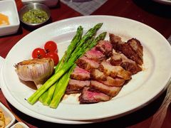 -MONICH牛排融合餐厅(和义大道购物中心店)