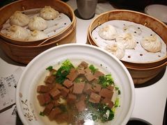 -馋三尺蟹粉小笼(人民广场店)