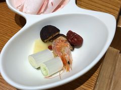 -额尔敦传统涮.冰煮羊火锅(乌兰察布体育场店)