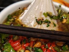 -小饕荟雅安贡椒鱼鲜馆(广福桥店)