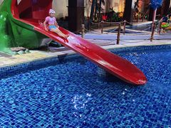 -泉城欧乐堡戏水湾艺术养生温泉