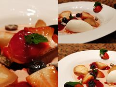 香槟草莓奶冻-金奥国际酒店温哥华扒房Vancouver Grill