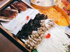 菇菌-快乐小羊·内蒙牛羊肉火锅(流花中心店)